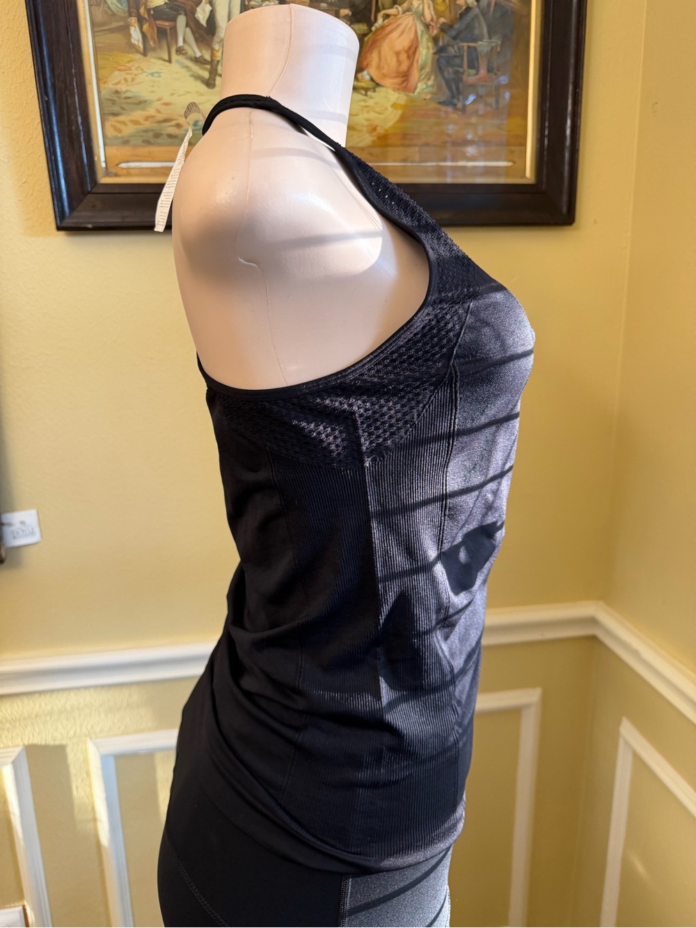Fabletics Black Textured Racerback Tank - Picture 4 of 6